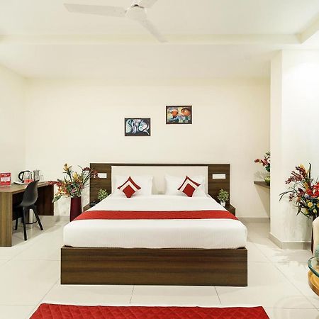 Octave Brookefield Suites Bangalore Esterno foto