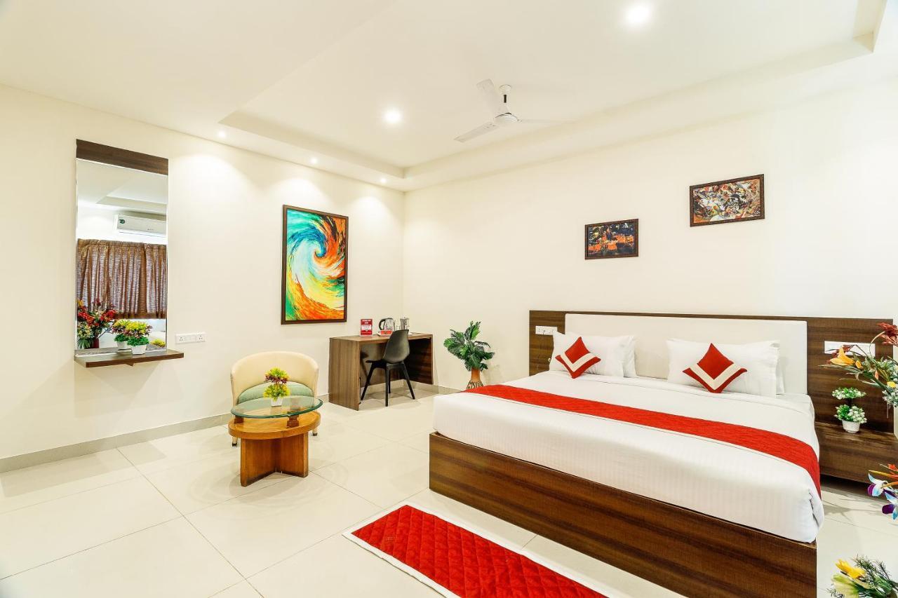 Octave Brookefield Suites Bangalore Esterno foto